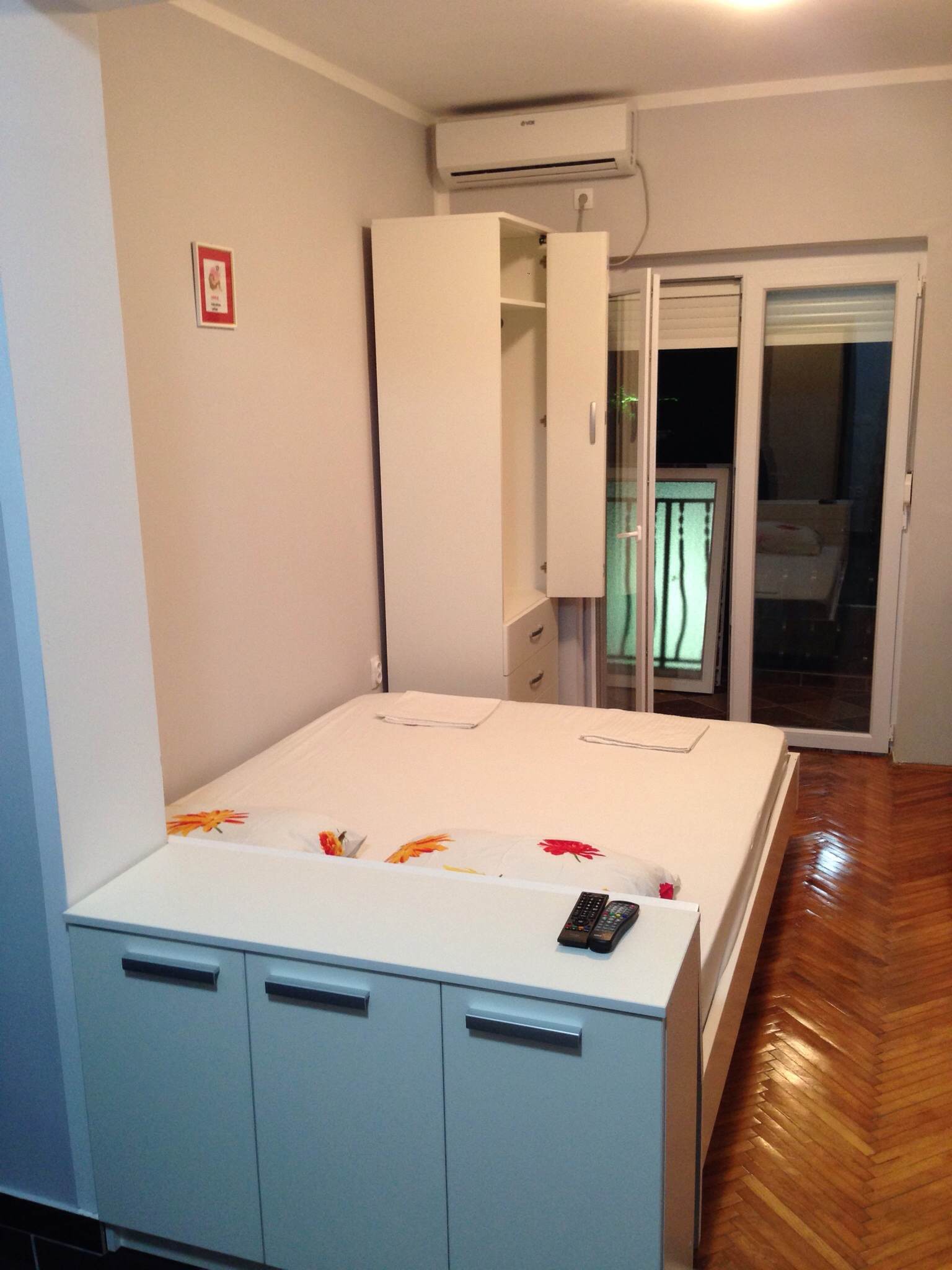 Igalo Apartments 23 · A1